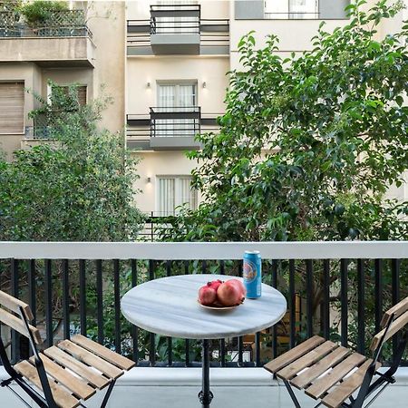 A Short Walk To Syntagma And Plaka By Athenian Homes Exterior photo