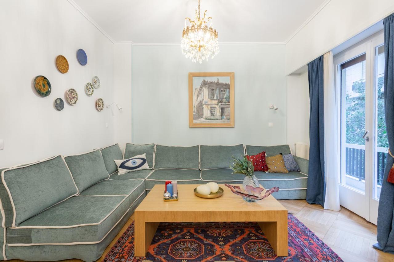 A Short Walk To Syntagma And Plaka By Athenian Homes Exterior photo