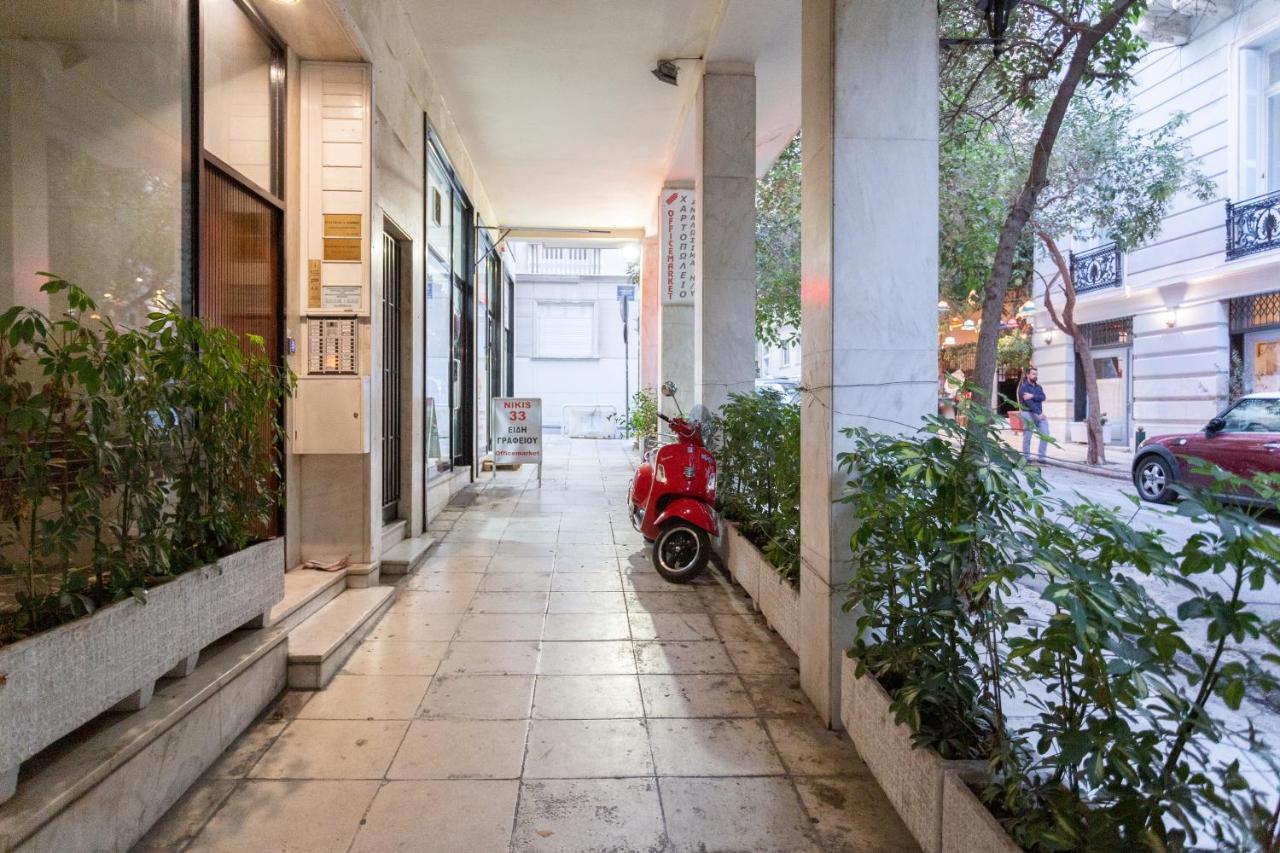 A Short Walk To Syntagma And Plaka By Athenian Homes Exterior photo